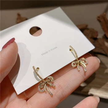Double bow earrings 2020 new tide net red earrings Korean temperament lady net red high sense earrings elegant Prevent Allergy 
Double bow earrings 2020 new tide net red earrings Korean temperament lady net red high sense earrings elegant Prevent Allergy