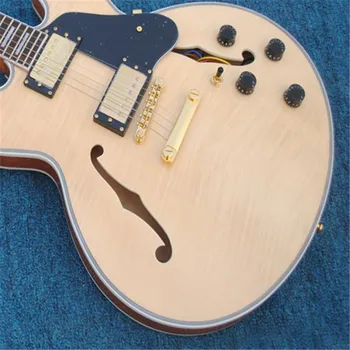 Free delivery, 6 string electric guitar, double f hole, log color, can be customized.
Free delivery, 6 string electric guitar, double f hole, log color, can be customized.