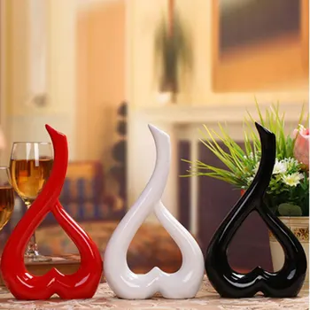 Floral Vase Ceramic Ornament Party Decorations Flower Vase Creative 3D Heart Shape Wedding Home Elelgant Beautiful Gift Decor
Floral Vase Ceramic Ornament Party Decorations Flower Vase Creative 3D Heart Shape Wedding Home Elelgant Beautiful Gift Decor