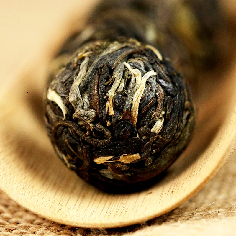 China Iceland Ancient Tree Tea Dragons Pearl Raw Pu er Tea AA 5-9 g/pieces Green tea Chinese Dragon Ball puer tea puerh puerh
China Iceland Ancient Tree Tea Dragons Pearl Raw Pu er Tea AA 5-9 g/pieces Green tea Chinese Dragon Ball puer tea puerh puerh