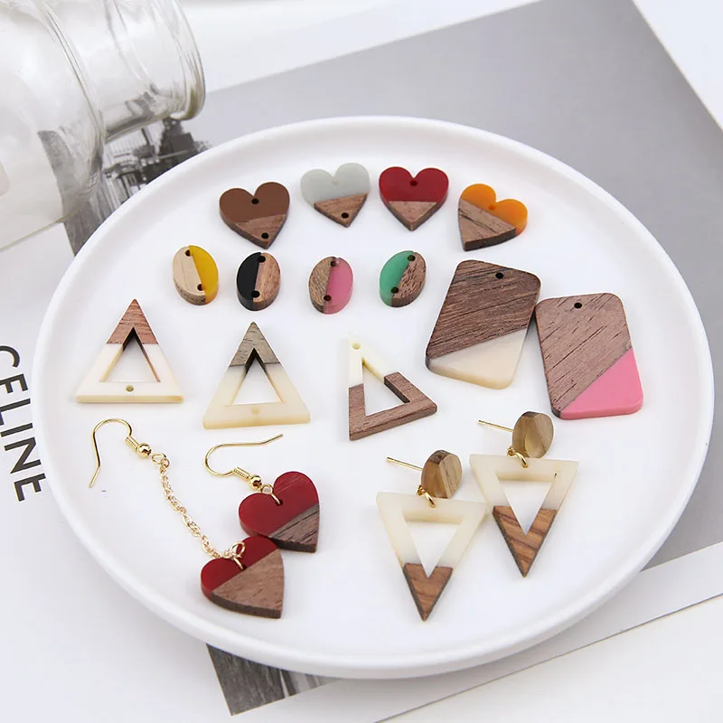 10pcs Acetic acid hollow triangle drop Earrings Drop circle charm Ear Studs tag Jewelry handmade DIY headdress accessessories
10pcs Acetic acid hollow triangle drop Earrings Drop circle charm Ear Studs tag Jewelry handmade DIY headdress accessessories