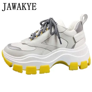 Platform causal Shoes Women Genuine leather Sneakers Luminous Thick Bottom Height Increasing running shoes female
Platform causal Shoes Women Genuine leather Sneakers Luminous Thick Bottom Height Increasing running shoes female