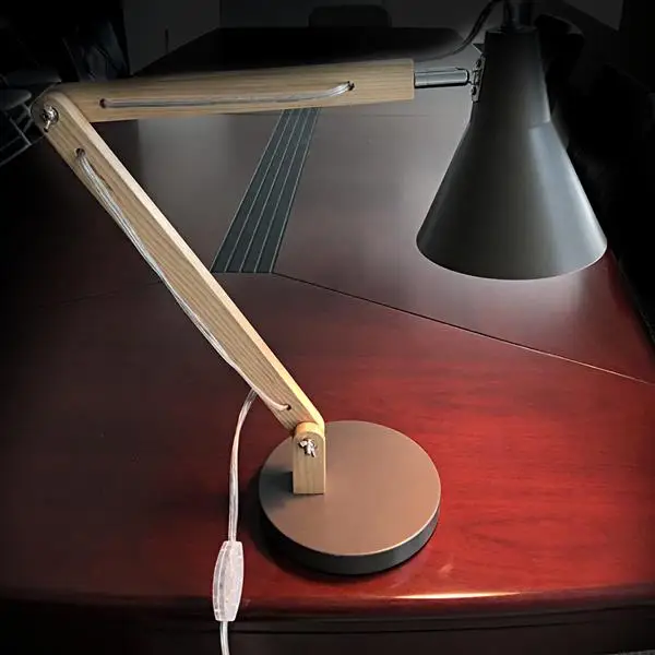 Alightup Classical Mini Fashion Frosted Metal Lampshade and Wooden Bracket Texture Study Table Lamp with Light Source US Plug
Alightup Classical Mini Fashion Frosted Metal Lampshade and Wooden Bracket Texture Study Table Lamp with Light Source US Plug