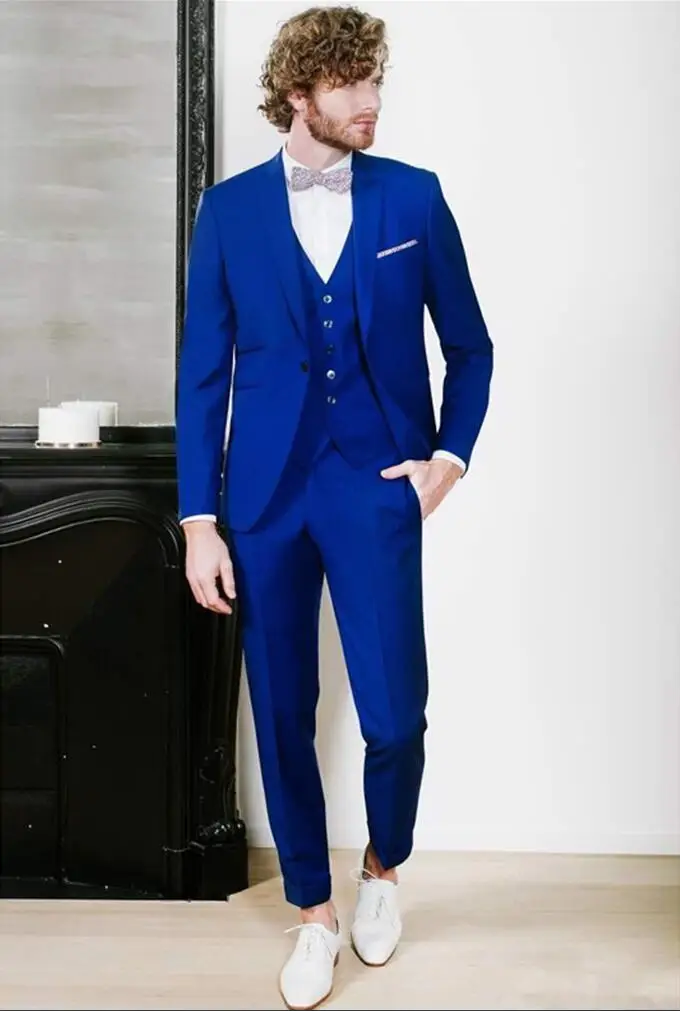 Classic Men Suits Royal Blue Slim Fit Men Suit Vest Casual Prom Wedding Groomsmen Suits Groom Tuxedo Blazers (Jacket+Pants+Vest) 
Classic Men Suits Royal Blue Slim Fit Men Suit Vest Casual Prom Wedding Groomsmen Suits Groom Tuxedo Blazers (Jacket+Pants+Vest)