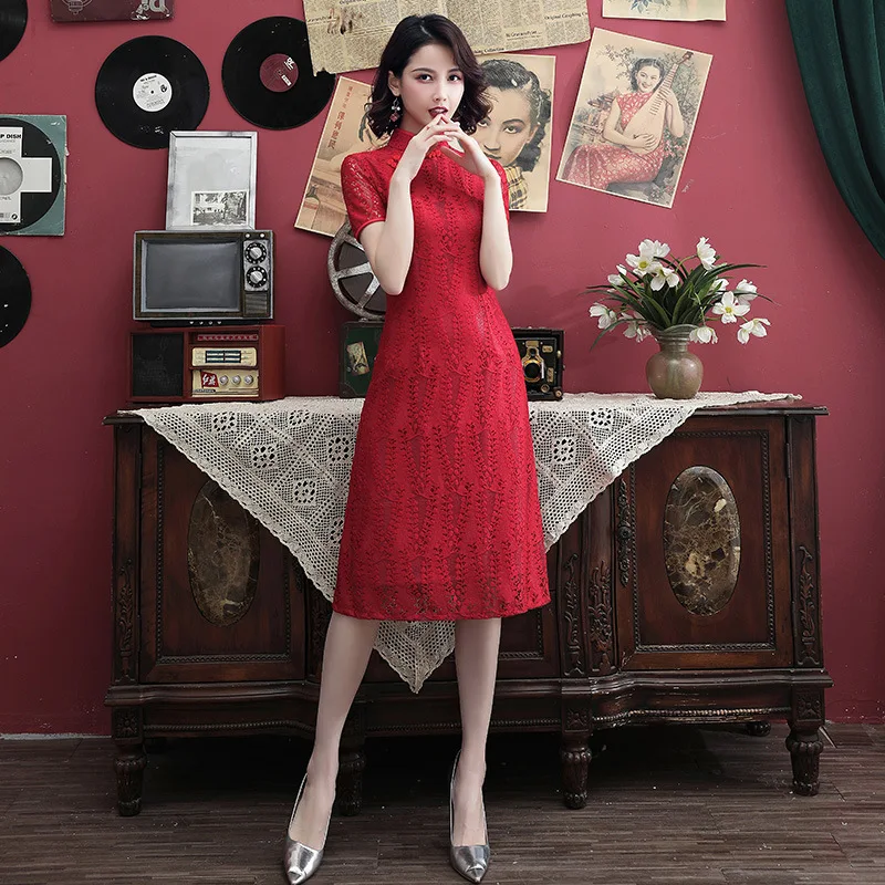 FZSLCYIYI 2019 Summer Modern Cheongsam Women Short Lace Qipao Chinese Dress Vintage Elegant Dress High Quality A-line qipao 
FZSLCYIYI 2019 Summer Modern Cheongsam Women Short Lace Qipao Chinese Dress Vintage Elegant Dress High Quality A-line qipao