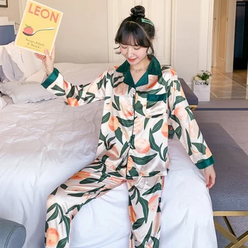 Spring Women's Silk Long Sleeve Pajamas Set Loose Print Leaf Sweet Large Size Loose Two Pieces Shirts + Elastic Long Pants Night
Spring Women's Silk Long Sleeve Pajamas Set Loose Print Leaf Sweet Large Size Loose Two Pieces Shirts + Elastic Long Pants Night