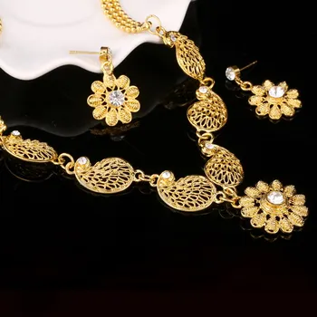 New Brand Exaggerated Big Choker Trendy Round Shape Necklace Earring Set Party Costume Dubai India Jewelry Set
New Brand Exaggerated Big Choker Trendy Round Shape Necklace Earring Set Party Costume Dubai India Jewelry Set