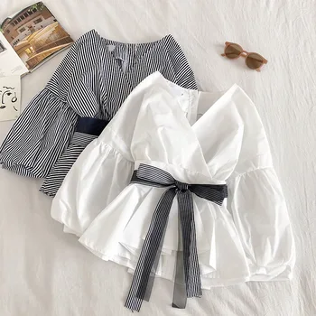 2020 summer nee women shirts v-neck lantern sleeved slim ruffles bow sashed office lady elegant white shirts outwear tops
2020 summer nee women shirts v-neck lantern sleeved slim ruffles bow sashed office lady elegant white shirts outwear tops