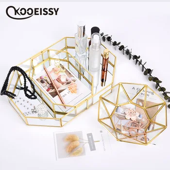 Vintage Clear glass jewelry box Metall Make-Up Pinsel Lagerung Augenbraue Bleistift Pink Quartz Display Box Home Wedding Decor
Vintage Clear glass jewelry box Metall Make-Up Pinsel Lagerung Augenbraue Bleistift Pink Quartz Display Box Home Wedding Decor