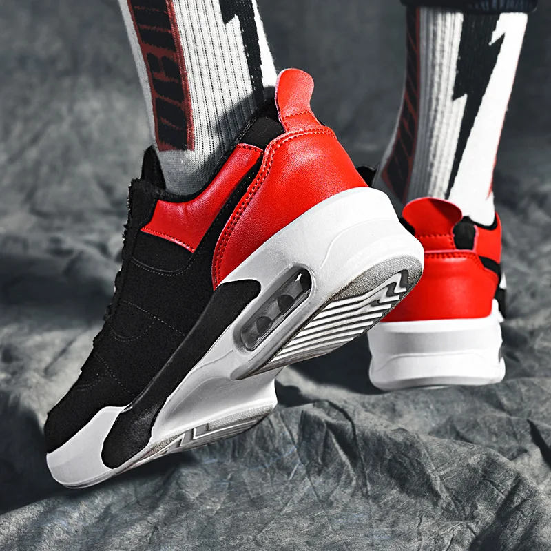 Winter new plus cotton cushion trend ins outdoor sports comfortable non-slip cold wear high quality men's casual shoes
Winter new plus cotton cushion trend ins outdoor sports comfortable non-slip cold wear high quality men's casual shoes