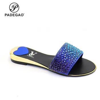 2020 Blue Color New Arrivals Matching Shoes In Low Heels Shoes for Nigerian Party with Crystal
2020 Blue Color New Arrivals Matching Shoes In Low Heels Shoes for Nigerian Party with Crystal