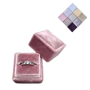 Hot Velvet Single Ring Box Square Wedding Ceremony Ring Box with Detachable Lid 
Hot Velvet Single Ring Box Square Wedding Ceremony Ring Box with Detachable Lid