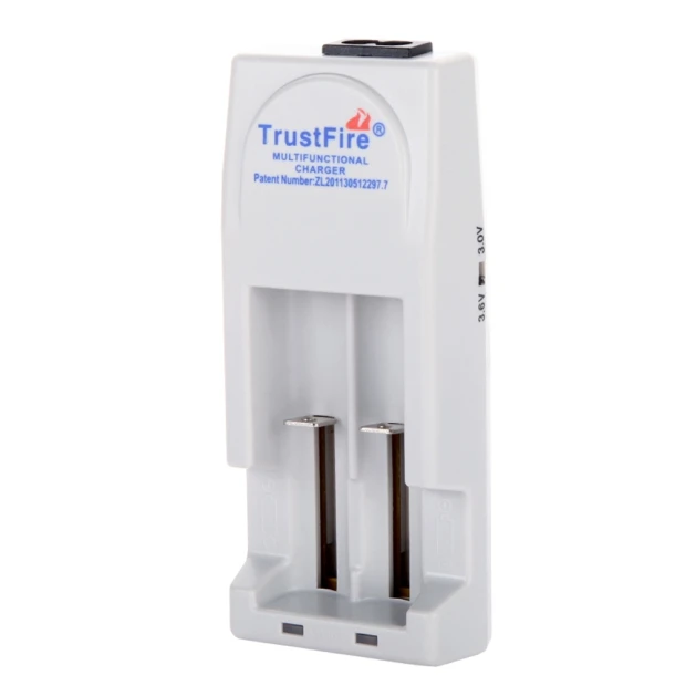 

TrustFire TR-001 Li-ion Battery Charger for 10430 10440 14500 16340 17670 18500 18650 Cylindrical Lithium Rechargeable Batteries