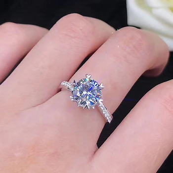 1 Carat 18K White Gold Moissanite Diamond Ring Round Heart Classic Women Wedding Party Engagement Anniversary Ring VVS D Color
1 Carat 18K White Gold Moissanite Diamond Ring Round Heart Classic Women Wedding Party Engagement Anniversary Ring VVS D Color