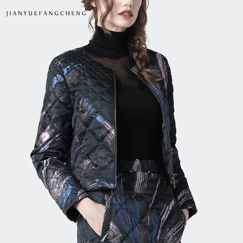 Women Winter Down Jacket Blue Purple Mixed Colors Slim Short Duck Down Coat Warm Thicken Ladies Winter Top Casual Down Jackets
Women Winter Down Jacket Blue Purple Mixed Colors Slim Short Duck Down Coat Warm Thicken Ladies Winter Top Casual Down Jackets