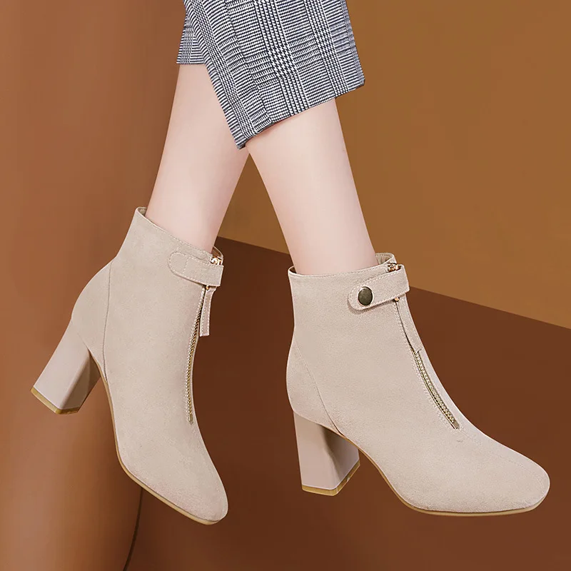 Front Zipper Chunky-Heel Short Boots Women's British-Style 2019 Autumn And Winter New Style Martin Boots Online Celebrity Women'
Front Zipper Chunky-Heel Short Boots Women's British-Style 2019 Autumn And Winter New Style Martin Boots Online Celebrity Women'