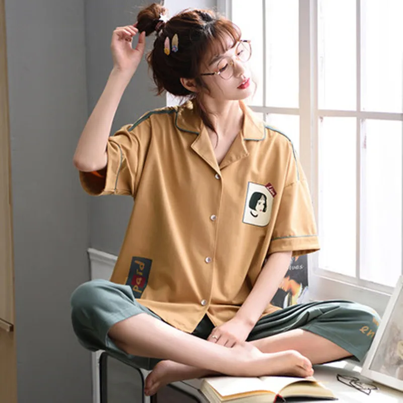 pajam South Korean pyjamas women's summer cotton short sleeve Capris set summer thin all cotton home clothes can be worn outside
pajam South Korean pyjamas women's summer cotton short sleeve Capris set summer thin all cotton home clothes can be worn outside