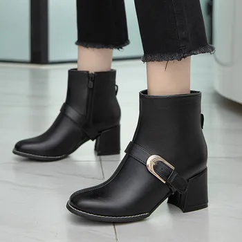 ochanmeb Big Size 33-46 Woman Ankle Boot Block Heel Zipper Lady Autumn Winter Boots Pu Female Booties Women Shoes Removable Belt
ochanmeb Big Size 33-46 Woman Ankle Boot Block Heel Zipper Lady Autumn Winter Boots Pu Female Booties Women Shoes Removable Belt