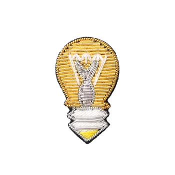 French Design Creative Plug Light Bulb Small Pin Sweater Bag Decoration Hand Embroidery Brooch High-end Female Badge
French Design Creative Plug Light Bulb Small Pin Sweater Bag Decoration Hand Embroidery Brooch High-end Female Badge