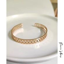 Peri'sbox Hollow Mesh Geometric Bangles Crossed Triangle Gold Bangles for Women Wide Vintage Open Bangle 2020 Jewelry Adjustable
Peri'sbox Hollow Mesh Geometric Bangles Crossed Triangle Gold Bangles for Women Wide Vintage Open Bangle 2020 Jewelry Adjustable