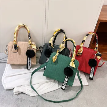Women Handbag Luxury Shoulder Bag Scarf Handle Crossbody Bags Fashion Letter Pendant Women's Bag Pu Leather Small Bag for Lady
Women Handbag Luxury Shoulder Bag Scarf Handle Crossbody Bags Fashion Letter Pendant Women's Bag Pu Leather Small Bag for Lady