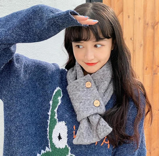 Japan Style Cute Buttons Ring Scarf Solid Color All Match Autumn Winter Keep Warm Scarf 2020 New Arrival Fashion and Elegant
Japan Style Cute Buttons Ring Scarf Solid Color All Match Autumn Winter Keep Warm Scarf 2020 New Arrival Fashion and Elegant