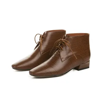 Genuine Leather Punk low heels Motorcycle Boots Female Ankle Boots Chelsea Boots Autumn Night Club Shoes Woman Short Boots
Genuine Leather Punk low heels Motorcycle Boots Female Ankle Boots Chelsea Boots Autumn Night Club Shoes Woman Short Boots