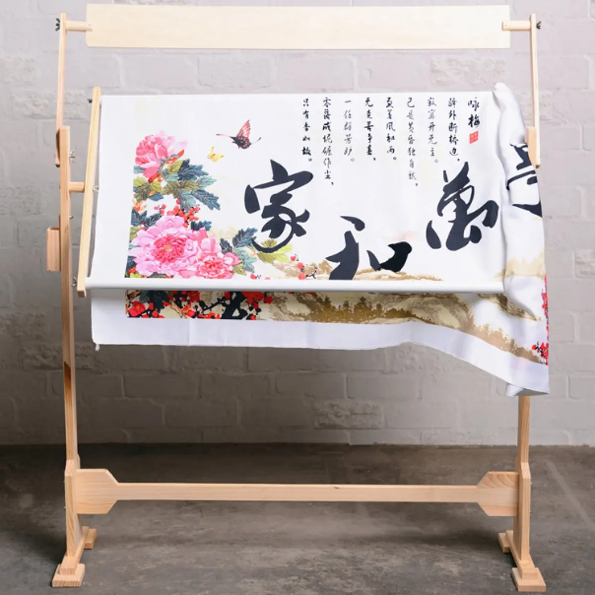 Adjustment Solid Wooden Frames Tabletop Cross Stitch Frame Embroidery Floor Stand for Needlework Sewing Handmade Tools
Adjustment Solid Wooden Frames Tabletop Cross Stitch Frame Embroidery Floor Stand for Needlework Sewing Handmade Tools