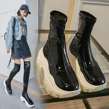 2020 winter new thick-soled leather stretch black Martin boots women's wedge heel platform patent leather thin and versatile sho
2020 winter new thick-soled leather stretch black Martin boots women's wedge heel platform patent leather thin and versatile sho
