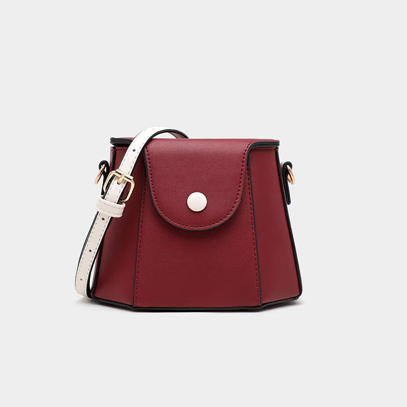 Non-mainstream Design Bag Women's Spring New Style Hipster PU Handbag Irregular Polygon Shoulder Bucket Bag Women's
Non-mainstream Design Bag Women's Spring New Style Hipster PU Handbag Irregular Polygon Shoulder Bucket Bag Women's