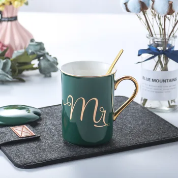 European Light Luxurious Trace A Design In Gold Coloured Glaze Ceramics Cup Marc Cup Happy Companion Hand Gift
European Light Luxurious Trace A Design In Gold Coloured Glaze Ceramics Cup Marc Cup Happy Companion Hand Gift