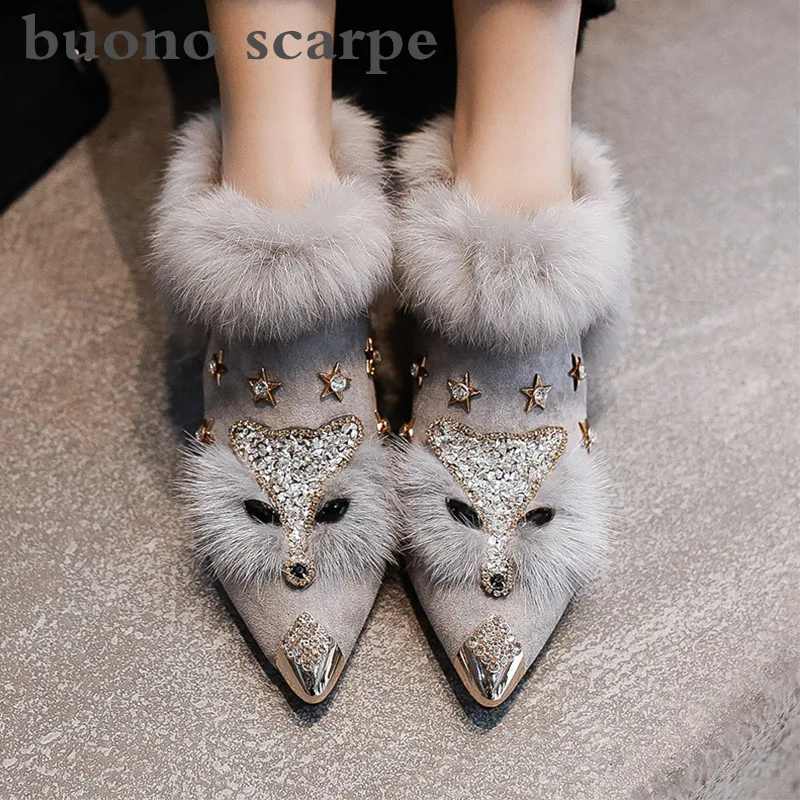 Women's winter plus velvet fox head lazy fur shoes female one-legged high-heeled shoes women's thick with short boots
Women's winter plus velvet fox head lazy fur shoes female one-legged high-heeled shoes women's thick with short boots