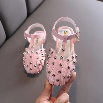 YN60A-68 new summer princess children's sandals toddler girl beach shoes fashion rivet baby girl shoes
YN60A-68 new summer princess children's sandals toddler girl beach shoes fashion rivet baby girl shoes