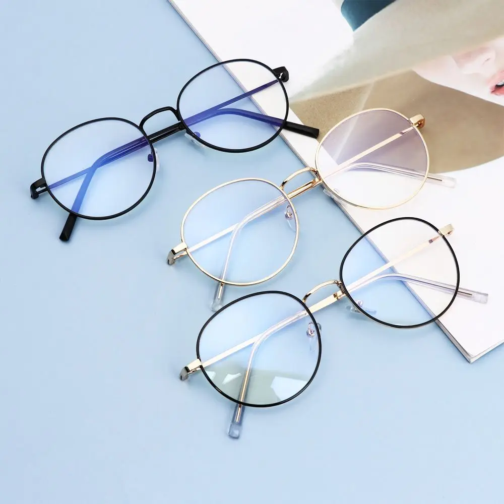Durable Anti-Blue Light Glasses For Men Women Ultra Light Frame Oversized Eyeglasses Portable Eye Protection Computer Goggles
Durable Anti-Blue Light Glasses For Men Women Ultra Light Frame Oversized Eyeglasses Portable Eye Protection Computer Goggles