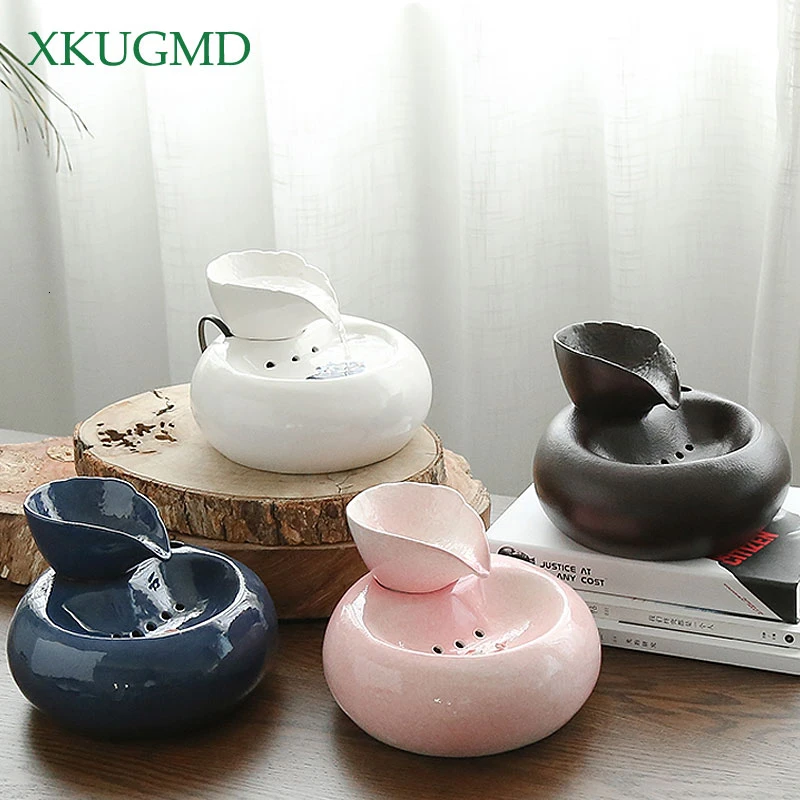 Feng Shui Ceramics Flowing Water Ornaments Kitten Drinking Fountain Circulating Water Fountain Office Lucky Home Decoration
Feng Shui Ceramics Flowing Water Ornaments Kitten Drinking Fountain Circulating Water Fountain Office Lucky Home Decoration