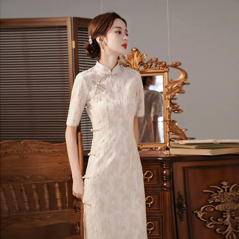 Chinese Traditional Dress Daily チャイナドレス Elegant Young Style Qipao Stand Collar Retro vestido Cheongsam Women 치파오
Chinese Traditional Dress Daily チャイナドレス Elegant Young Style Qipao Stand Collar Retro vestido Cheongsam Women 치파오