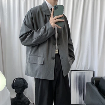 New Male Women Streetwear Blazer Jacket Outerwear Men Retro Fashion Casual Short Suit Coat
New Male Women Streetwear Blazer Jacket Outerwear Men Retro Fashion Casual Short Suit Coat