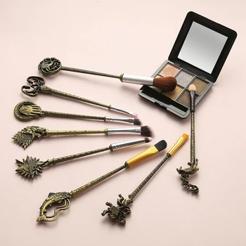 

8Pcs Thrones Game Makeup Brushes Set Cosmetic Beauty Tools Powder Foundation Blending Eyeshadow Blusher Concealer Eyeliner Brush