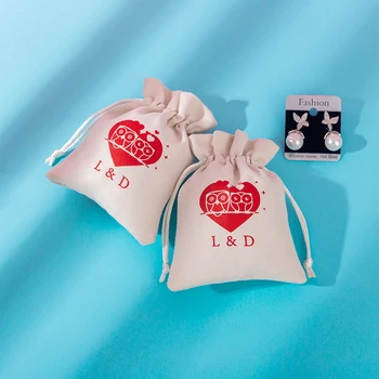 50pcs Suede Jewellry Gift Bags Personalized Logo Jewelry Packaging Beige Chic Drawstring Pouches For Wedding Party Decoration
50pcs Suede Jewellry Gift Bags Personalized Logo Jewelry Packaging Beige Chic Drawstring Pouches For Wedding Party Decoration