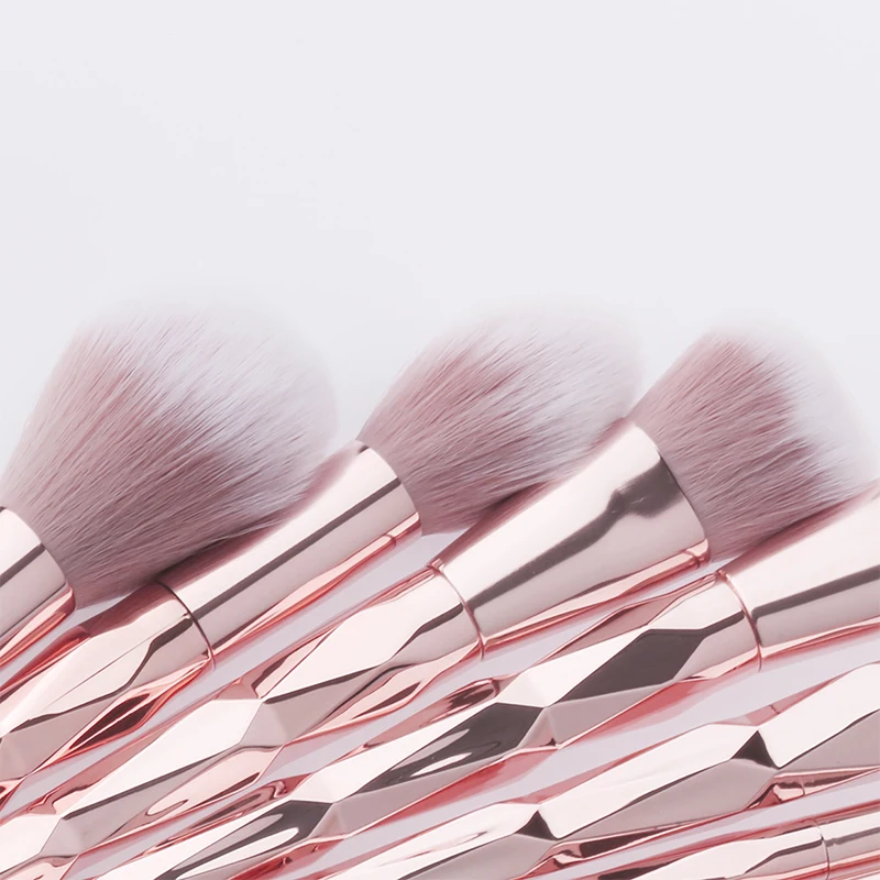 12 Purple Champagne Makeup Brush Set Brush Set Beauty Tools Beauty Foundation Brush
12 Purple Champagne Makeup Brush Set Brush Set Beauty Tools Beauty Foundation Brush