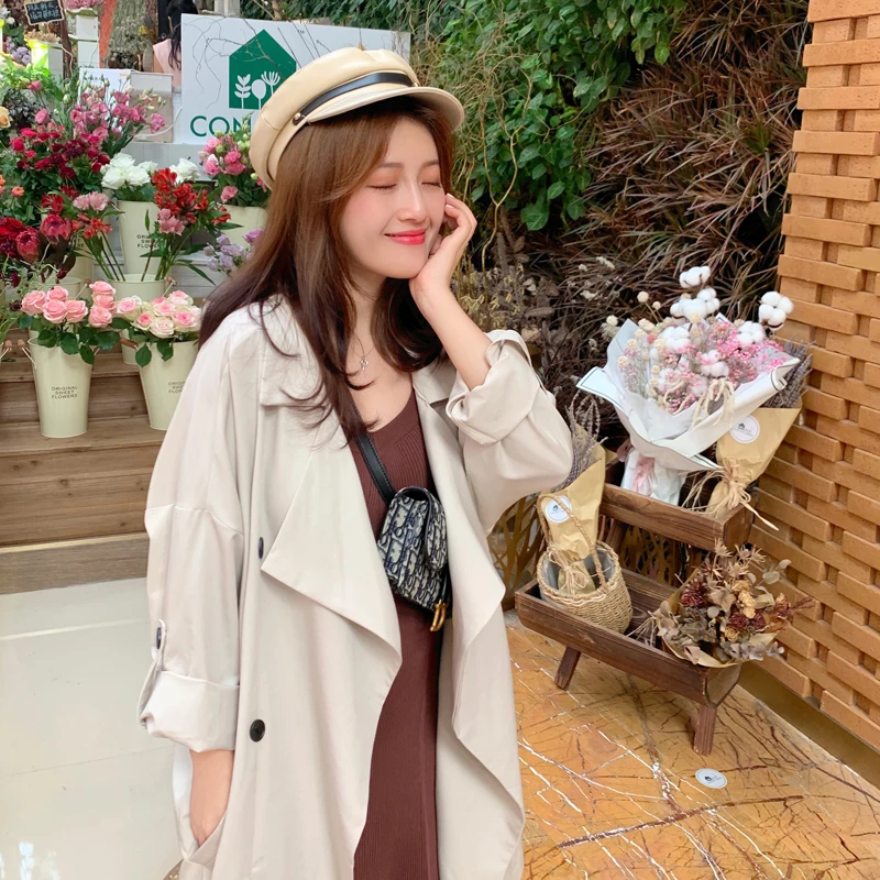 South Korea net red explosion jacket 2019 autumn new large lapel loose temperament casual suit jacket short jacket female
South Korea net red explosion jacket 2019 autumn new large lapel loose temperament casual suit jacket short jacket female