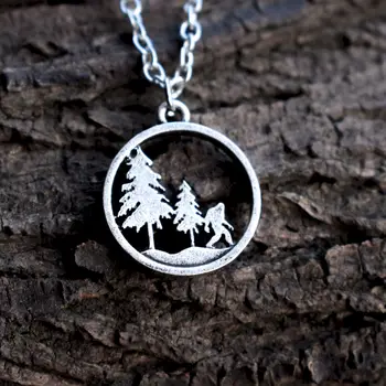 SanLan 10pcs Sasquatch Bigfoot necklace under the pine tree jewelry hiking outdoor gift
SanLan 10pcs Sasquatch Bigfoot necklace under the pine tree jewelry hiking outdoor gift