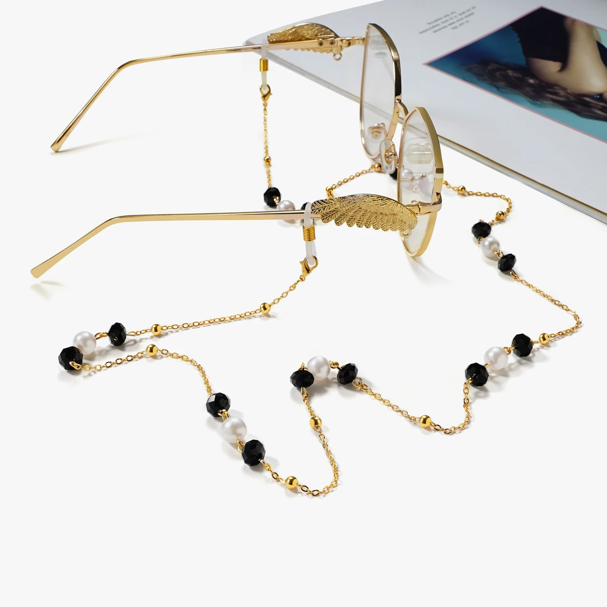Gold Plated Chain Glasses Reading Eyeglasses Holder Strap Cords Lanyards Sunglasses Chain
Gold Plated Chain Glasses Reading Eyeglasses Holder Strap Cords Lanyards Sunglasses Chain