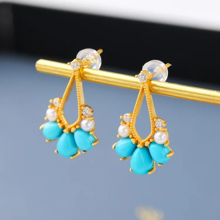CMajor S925 Sterling Silver Elegant Temperament Delicate Sweet and Romantic Mosaic Pear Turquoise Drop Earrings for Women
CMajor S925 Sterling Silver Elegant Temperament Delicate Sweet and Romantic Mosaic Pear Turquoise Drop Earrings for Women