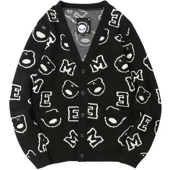 Men Spring Autumn Fashion Japan Style Vintage Letter And Bear Knitted Long Sleeve V-neck Sweater Male Casual Loose Sweater Coats
Men Spring Autumn Fashion Japan Style Vintage Letter And Bear Knitted Long Sleeve V-neck Sweater Male Casual Loose Sweater Coats
