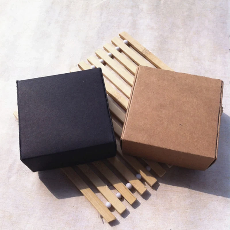 100pcs/lot-6.4*6.4*2.8cm Blank Kraft Paper Box DIY Craft Gift Package Boxes For Jewelry Candies Handmade Soap Storage Boxes
100pcs/lot-6.4*6.4*2.8cm Blank Kraft Paper Box DIY Craft Gift Package Boxes For Jewelry Candies Handmade Soap Storage Boxes