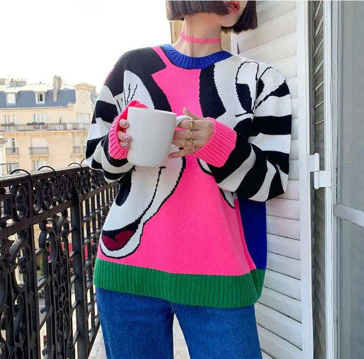 loose pullover sweater Round neck contrast color striped cartoon pattern loose playful sweater sweater
loose pullover sweater Round neck contrast color striped cartoon pattern loose playful sweater sweater