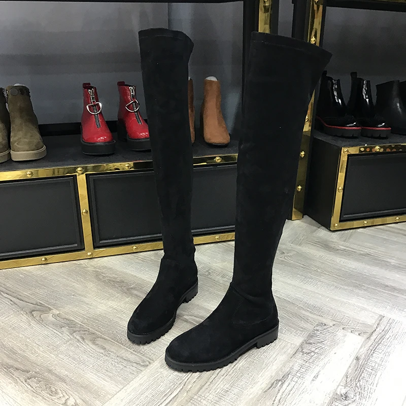 BELLECOM Autumn Elastic Force Flannelette Long winter Boots women Overknee Circle Head Black Skinny Woman Boots botas mujer
BELLECOM Autumn Elastic Force Flannelette Long winter Boots women Overknee Circle Head Black Skinny Woman Boots botas mujer