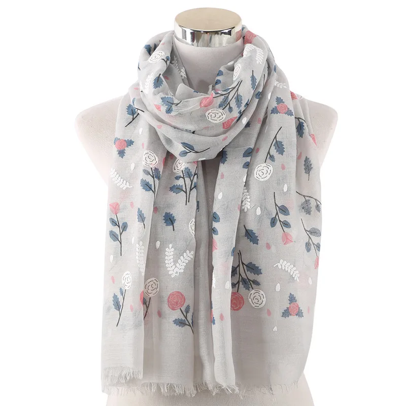 Independent stand LAZADA cross-border ms for the new small red and white roses printed scarf shawl wholesale
Independent stand LAZADA cross-border ms for the new small red and white roses printed scarf shawl wholesale