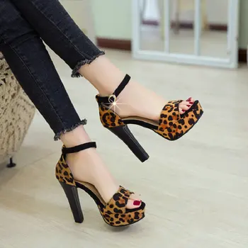 Sianie Tianie 2020 open toe sexy platform high heels woman's summer shoes party wedding glitter leopard women's sandals heels
Sianie Tianie 2020 open toe sexy platform high heels woman's summer shoes party wedding glitter leopard women's sandals heels